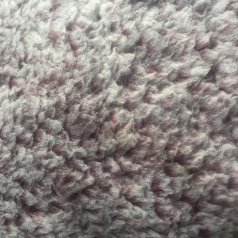 Victoria’s Secret PINK Sherpa Blanket - Picture 6 of 6